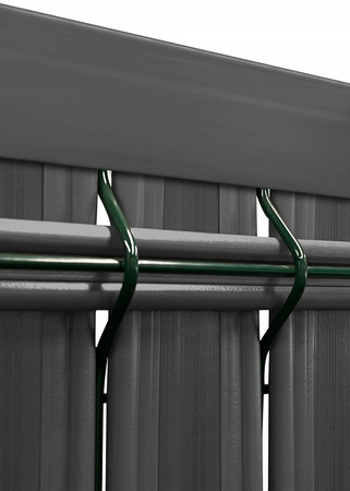 Listwy ogrodzeniowe pionowe do paneli ogrodzeniowych płotu 153x250cm RD08